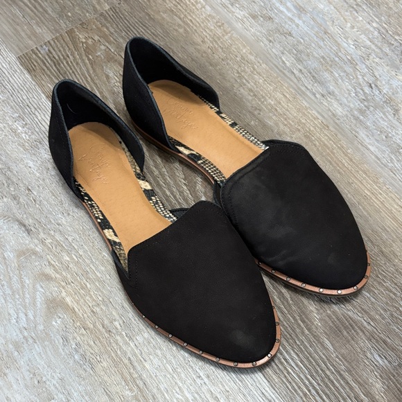 Crown Vintage Shoes - Crown Vintage Veylin Flats